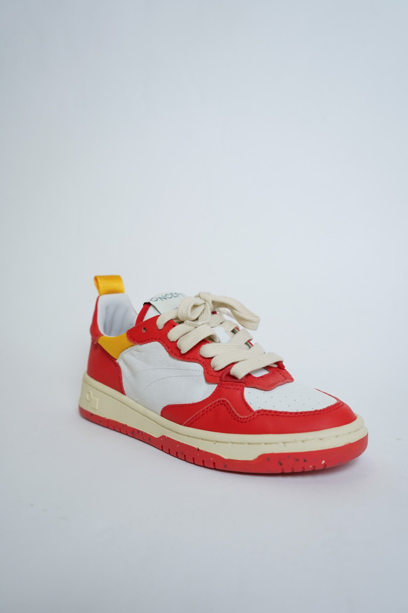 Phoenix Sneaker Retro Red