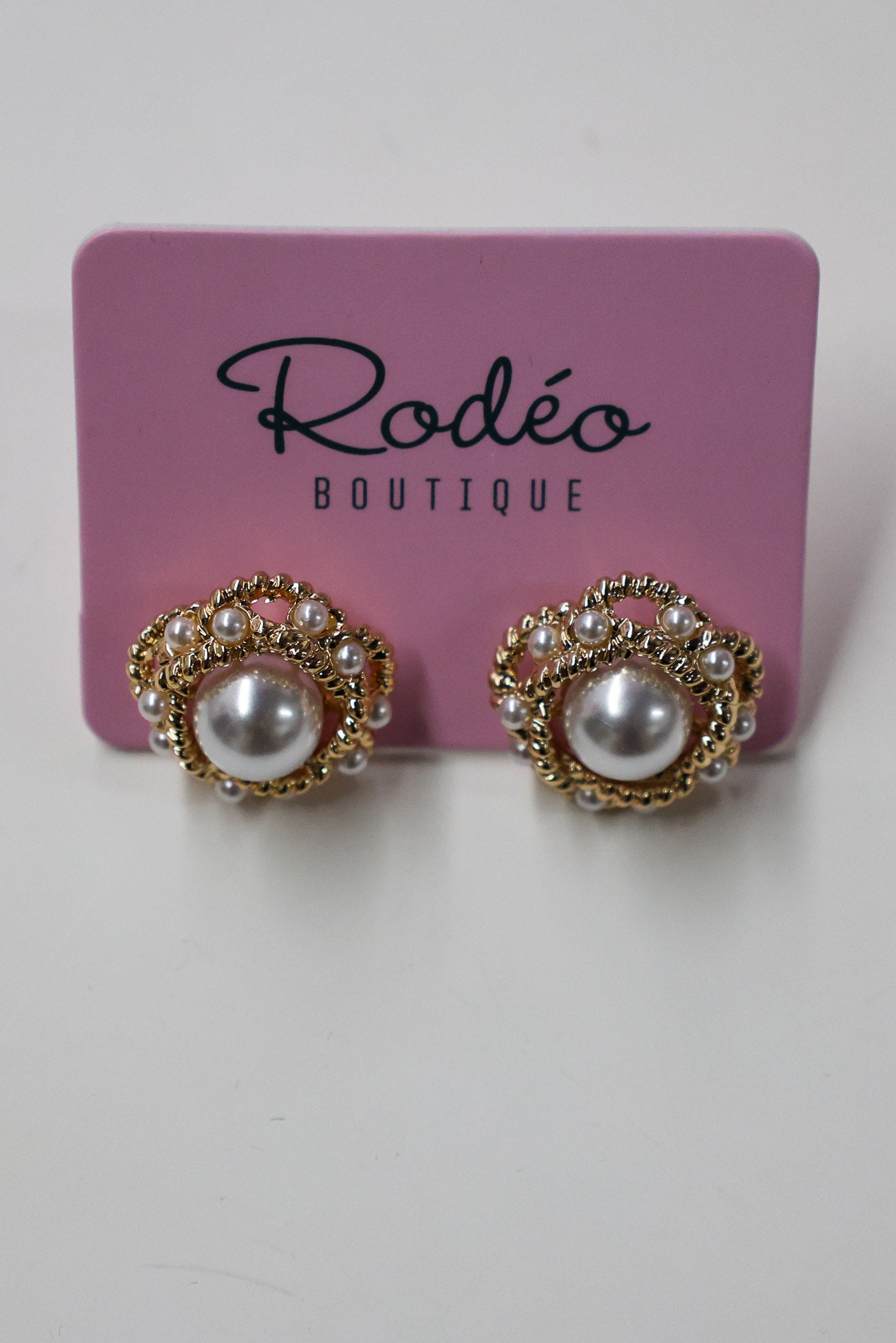 Golden Woven Pearl Earring