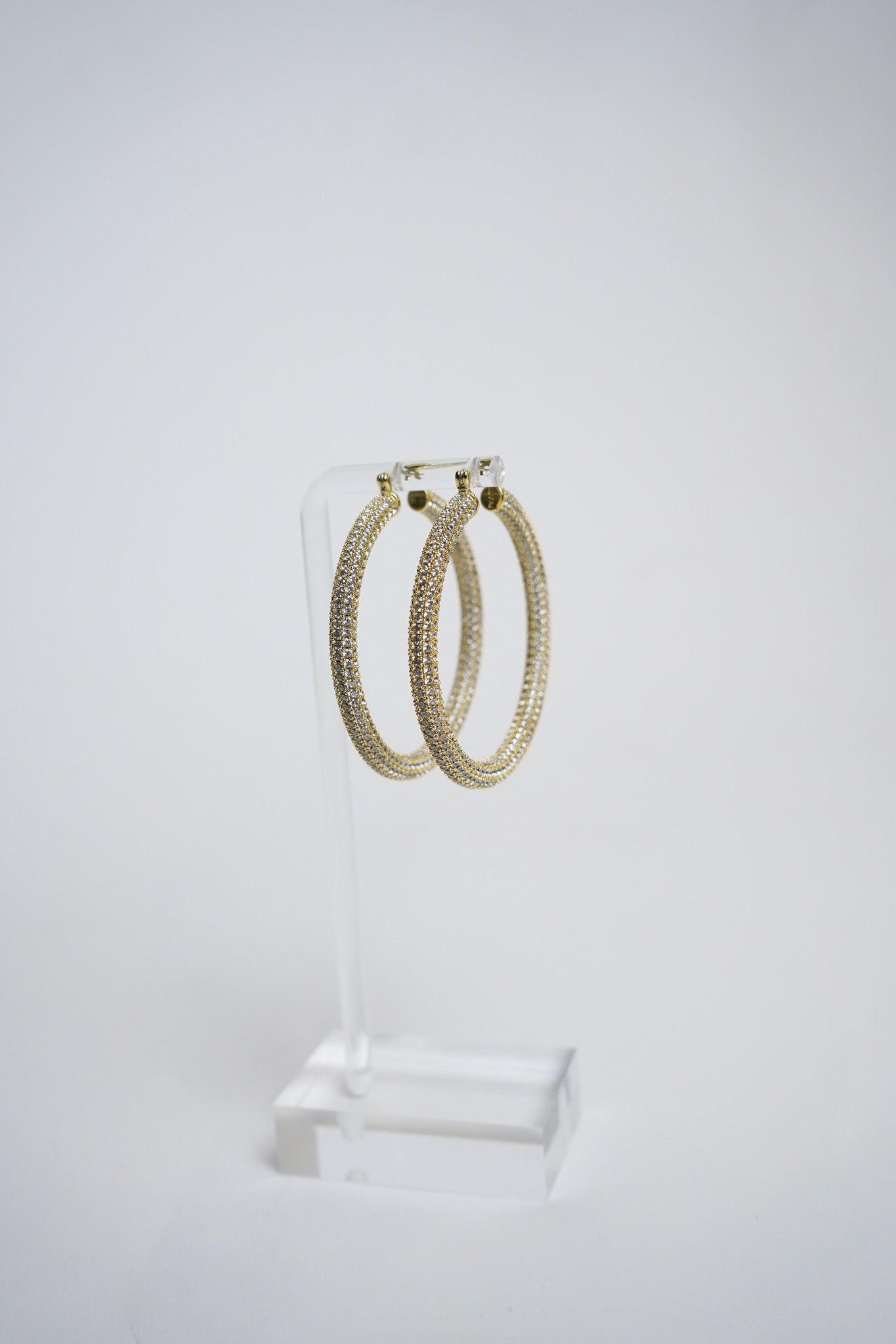 Pave Almafi Hoops